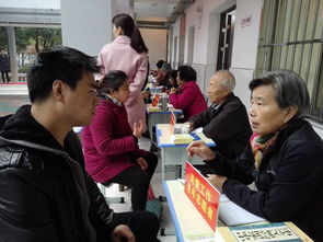 五河小學教育咨詢活動 為家長提供全方位教育服務